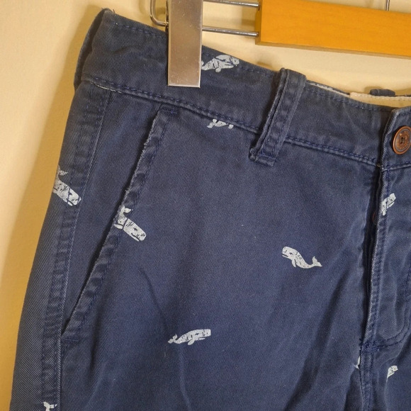A & F blue whale print cotton chino shorts SZ 30 - Picture 2 of 4